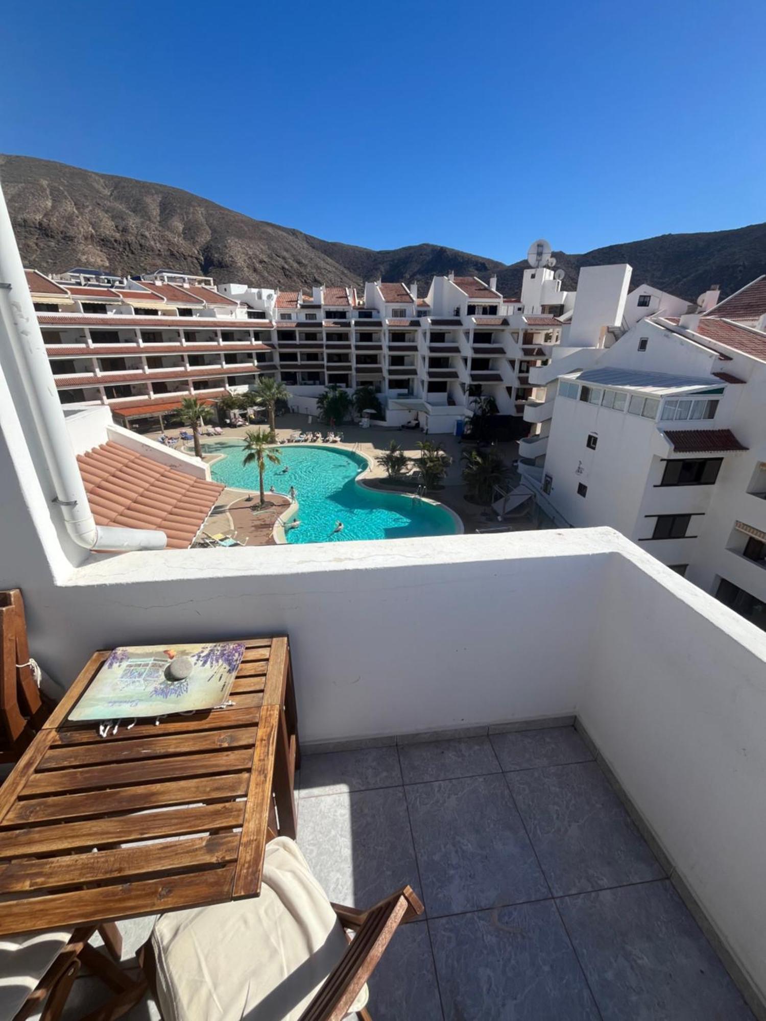 Sea View Penthouse With Large Terrace Leilighet Los Cristianos  Eksteriør bilde