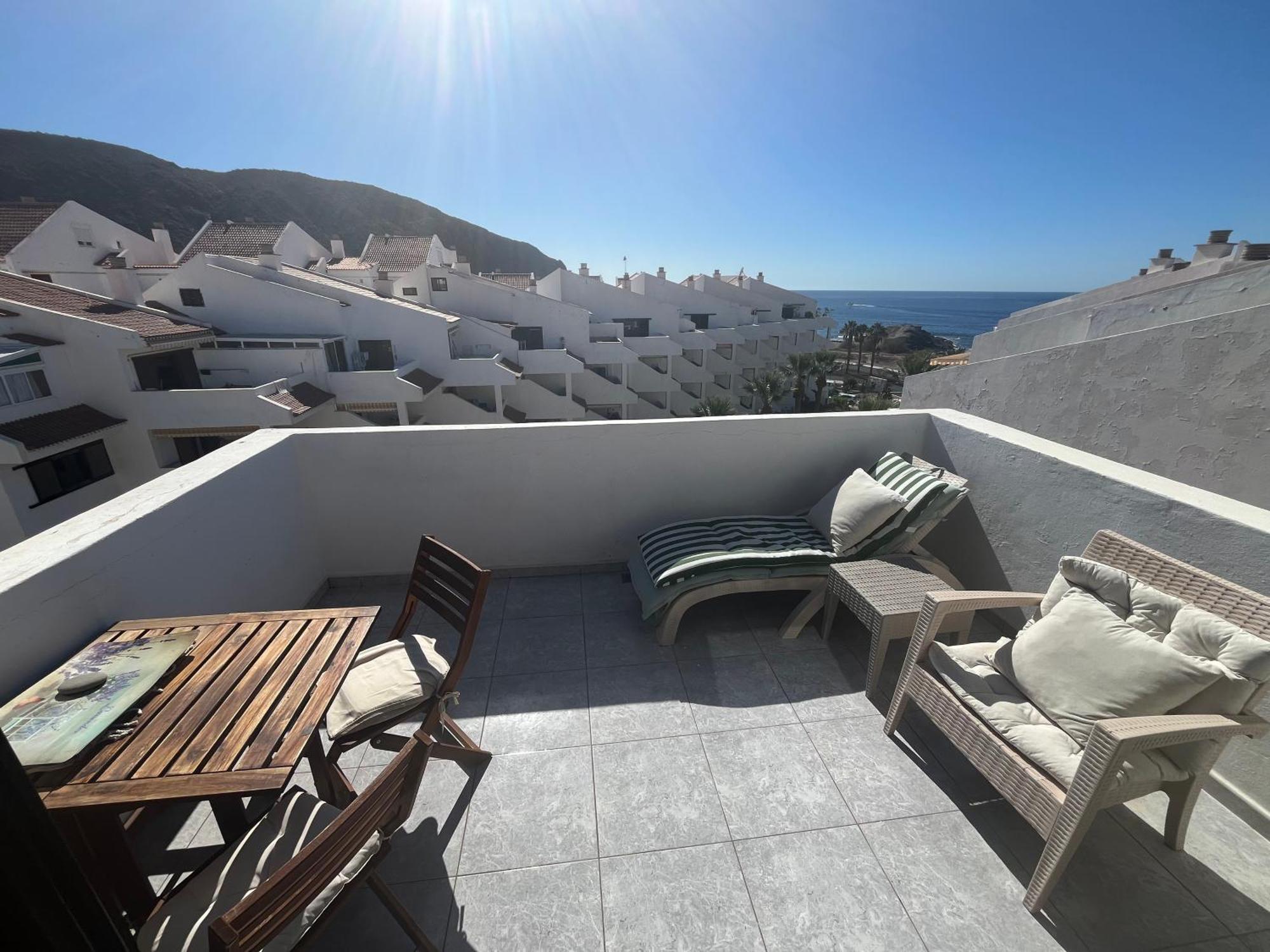 Sea View Penthouse With Large Terrace Leilighet Los Cristianos  Eksteriør bilde