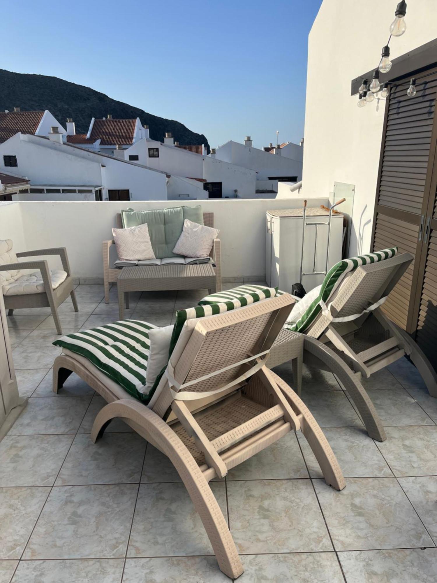Sea View Penthouse With Large Terrace Leilighet Los Cristianos  Eksteriør bilde